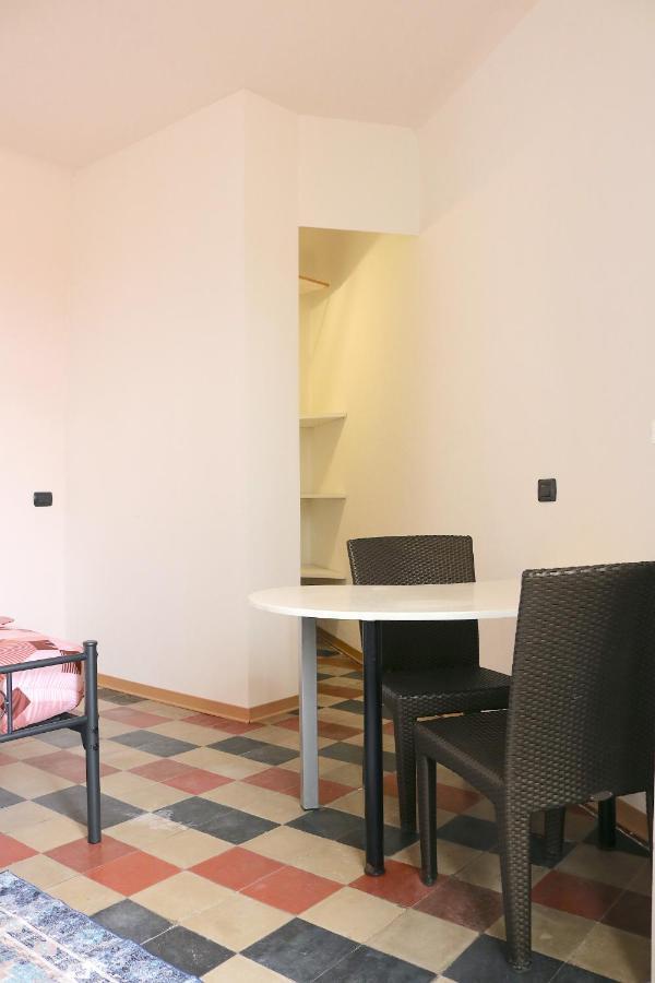 Darsena Suite - Via Argelati Milão Exterior foto